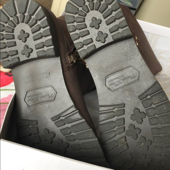 Boots - Picture 2 of 3